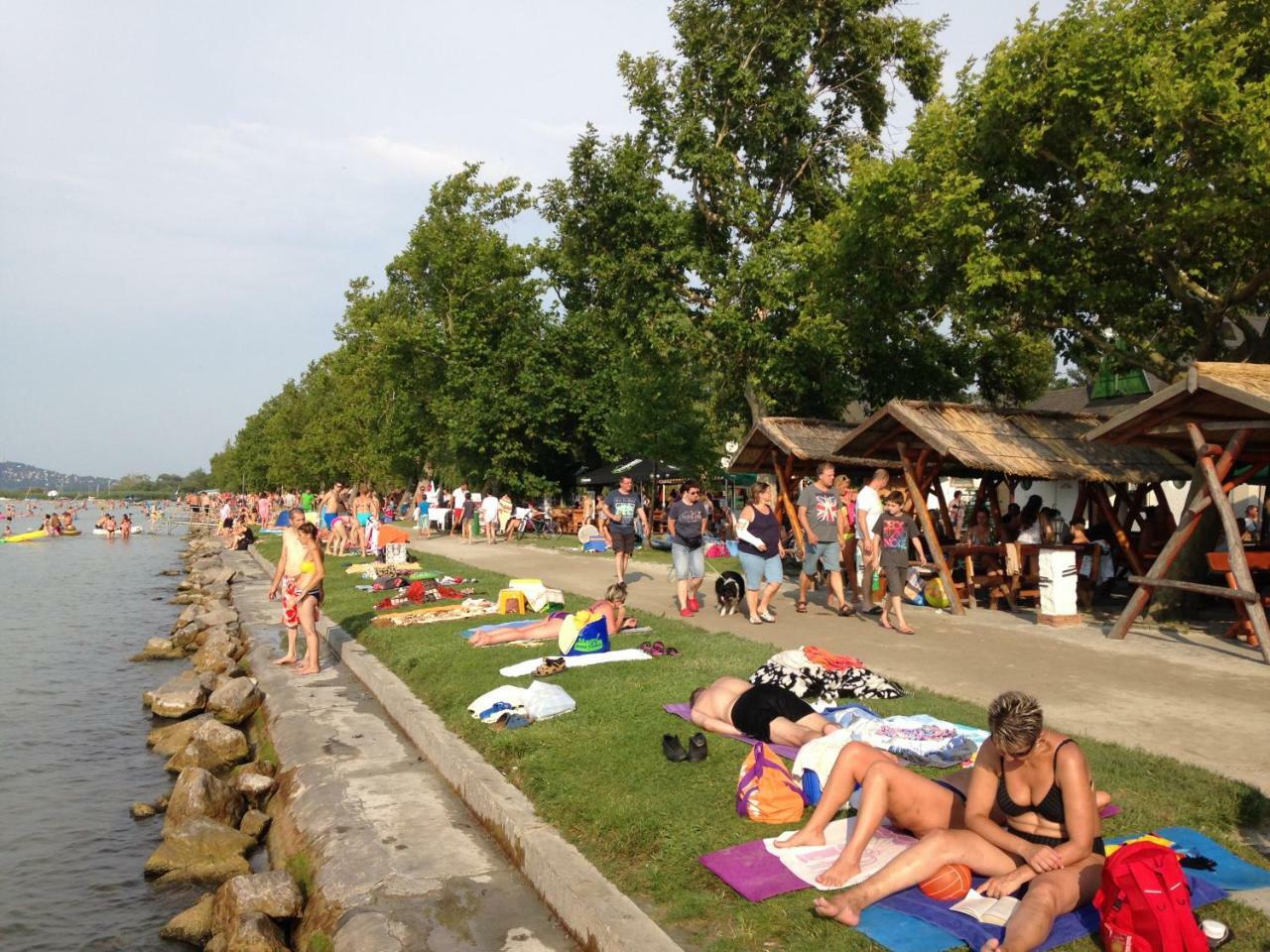 Balatoni Retró Villa Balatonfenyves Exterior foto
